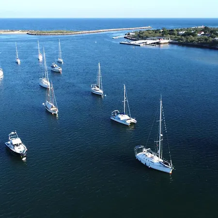 Cinco Botelho, Town Centre Apartament *