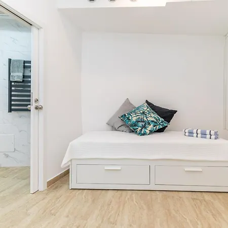 Cinco Botelho, Town Centre * Tavira