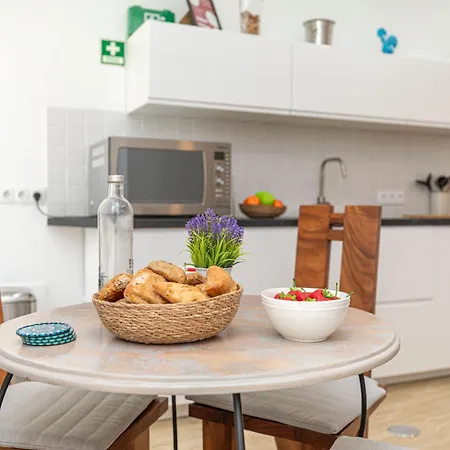 Cinco Botelho, Town Centre * Tavira