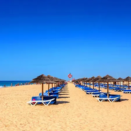 Cinco Botelho, Town Centre דירה