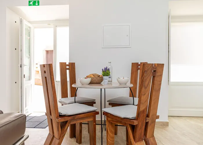 Cinco Botelho, Town Centre Apartamento Tavira